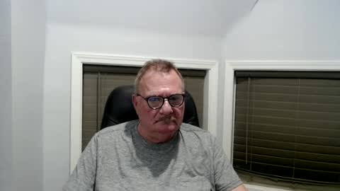 oldguybigd online show from July 5, 2026, 3:56 am