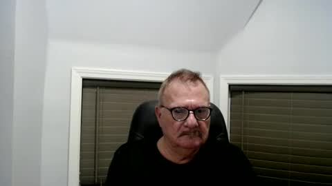 oldguybigd online show from July 6, 2026, 4:31 am