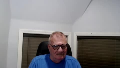 oldguybigd online show from July 26, 2026, 3:36 am