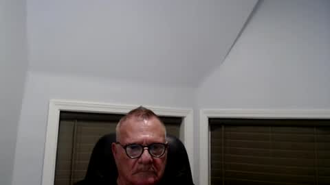 oldguybigd online show from August 1, 2026, 4:12 am