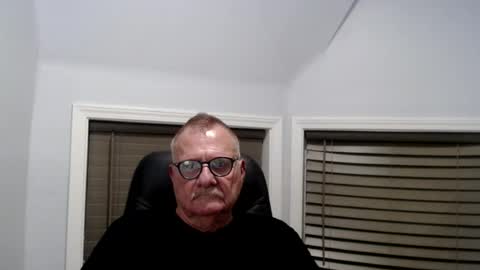 oldguybigd online show from August 3, 2026, 5:28 am