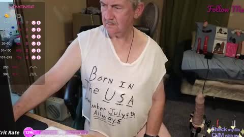 Snapshot of oldnewfun chatting on September 30, 2025, 12:37 am oldnewfun online show from September 30, 2025, 12:37 am