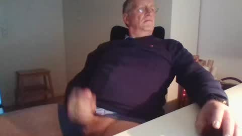 oldth online show from December 13, 2024, 2:38 pm