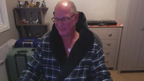 Snapshot of oldveteranuk chatting on September 19, 2025, 4:25 am oldveteranuk online show from September 19, 2025, 4:25 am