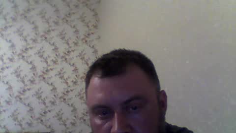 olegvvvvv online show from June 15, 2026, 9:06 pm