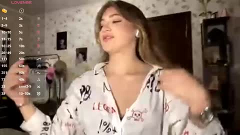 Kem online show from November 15, 2025, 3:52 pm