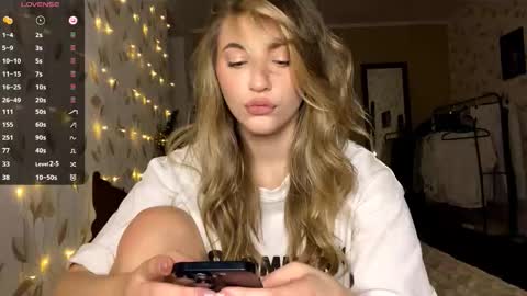 Kem online show from December 19, 2025, 6:15 pm