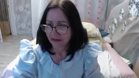 Snapshot of olgahottie chatting on March 9, 2026, 11:31 pm OlgaHottie online show from March 9, 2026, 11:31 pm