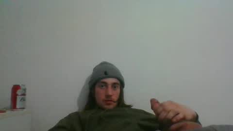 oliboy34 online show from February 11, 2026, 5:23 am