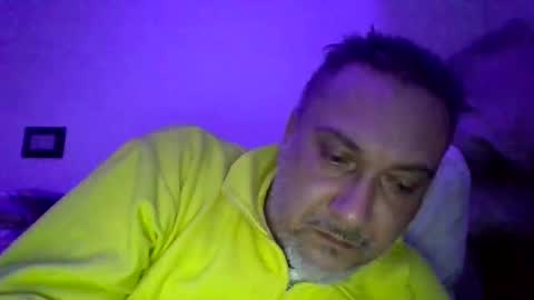 olimpio1230 online show from January 31, 2025, 8:33 pm