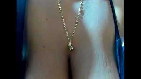 olivahot30 online show from March 5, 2025, 2:34 pm