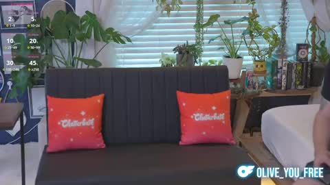 Olive online show from May 12, 2026, 1:25 am