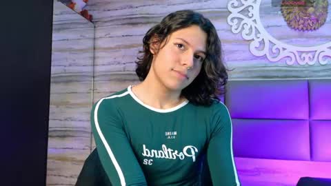 Oliver  online show from June 5, 2026, 11:10 pm