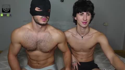 Oliver  Kaen online show from October 3, 2025, 4:48 pm