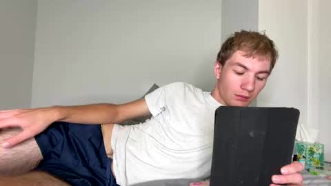 Snapshot of oliver_beck chatting on October 5, 2025, 7:23 pm Oliver Beck online show from October 5, 2025, 7:23 pm