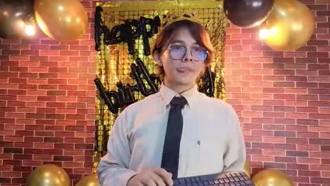 oliver_big19 online show from October 12, 2025, 3:33 pm