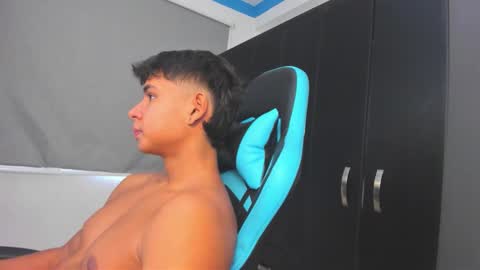 Oliver bray online show from October 27, 2025, 5:17 pm