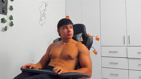 Oliver bray online show from February 13, 2026, 3:24 am