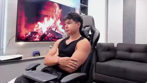 Oliver bray online show from March 19, 2026, 4:05 am