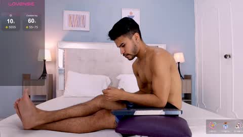 Olive Connort online show from January 14, 2025, 4:57 am