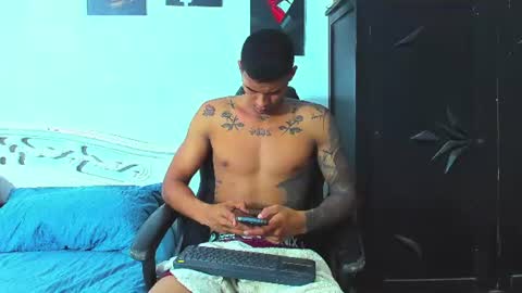 oliver_smith_2 online show from August 5, 2026, 6:55 pm