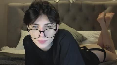 Snapshot of oliver_star_boy chatting on January 8, 2026, 9:06 pm oliver online show from January 8, 2026, 9:06 pm