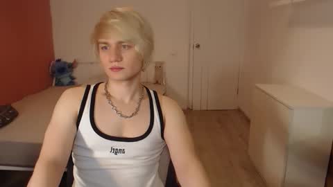 Oliver online show from November 16, 2025, 1:00 am