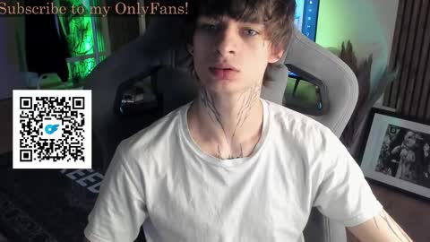 oliverrgroove online show from November 14, 2025, 2:05 pm