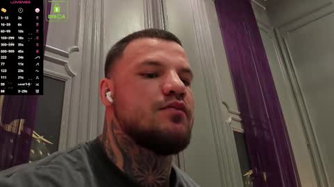 OliverSport online show from November 29, 2025, 11:02 am