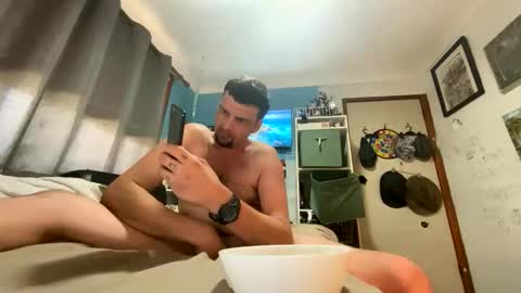 Snapshot of oliversunley22 chatting on December 18, 2025, 1:55 am oliversunley22 online show from December 18, 2025, 1:55 am