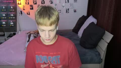 oliver online show from September 23, 2025, 7:11 am