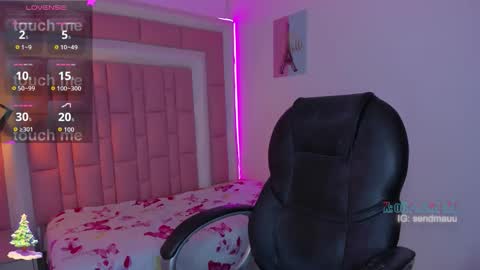 Oliver online show from November 21, 2025, 4:55 am