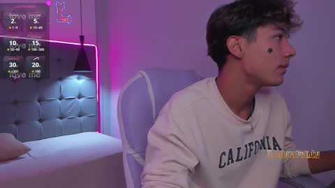 Oliver online show from February 1, 2026, 9:35 pm