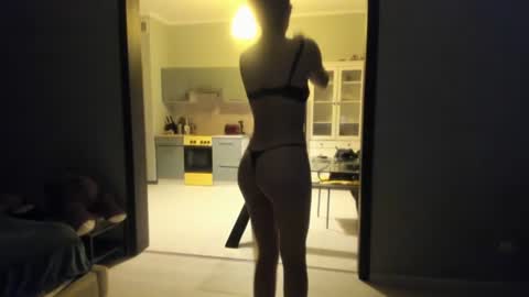 Snapshot of olivia__dream chatting on June 21, 2026, 10:23 pm olivia__dream online show from June 21, 2026, 10:23 pm