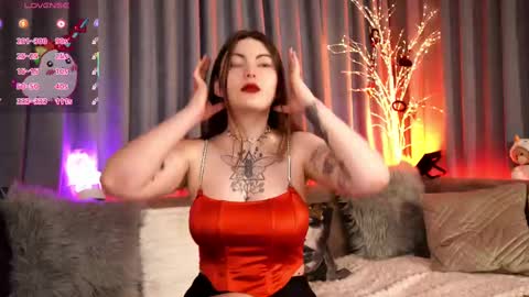 Snapshot of olivia_devis chatting on March 6, 2025, 10:52 am SaraConor online show from March 6, 2025, 10:52 am