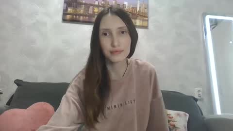 Snapshot of olivia_dream1 chatting on January 16, 2025, 8:03 pm Olivia online show from January 16, 2025, 8:03 pm