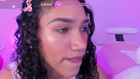 Snapshot of olivia_fx chatting on February 17, 2025, 12:43 am Maria online show from February 17, 2025, 12:43 am