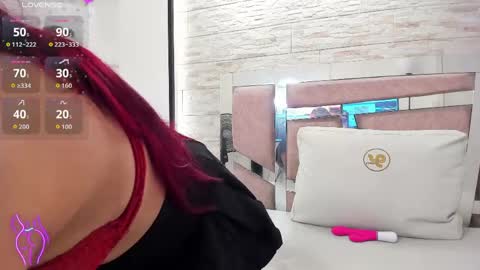 olivia online show from May 7, 2026, 3:12 am