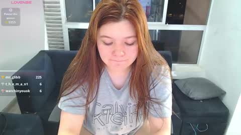 Snapshot of olivia_martine chatting on February 26, 2025, 6:26 am olivia_martine online show from February 26, 2025, 6:26 am
