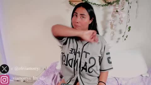Olivia  happyness  online show from February 22, 2025, 5:13 pm