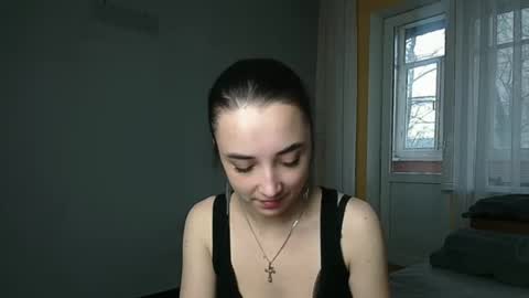 Snapshot of olivia_oliv chatting on December 17, 2024, 11:49 am Olivia online show from December 17, 2024, 11:49 am