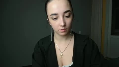 Snapshot of olivia_oliv chatting on December 21, 2024, 4:14 pm Olivia online show from December 21, 2024, 4:14 pm