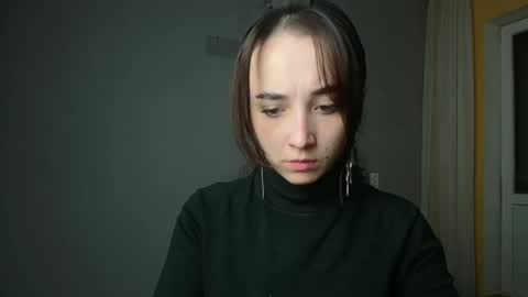 Snapshot of olivia_oliv chatting on January 2, 2025, 8:46 pm Olivia online show from January 2, 2025, 8:46 pm
