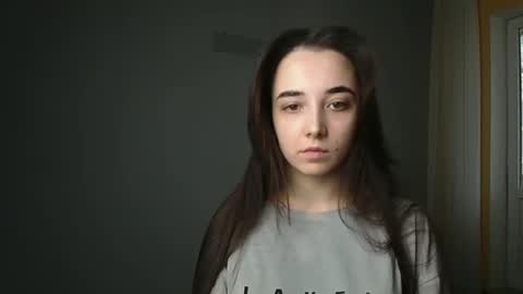 Snapshot of olivia_oliv chatting on January 9, 2025, 1:02 pm Olivia online show from January 9, 2025, 1:02 pm