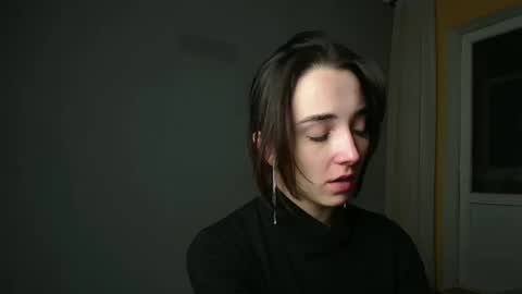 Snapshot of olivia_oliv chatting on January 13, 2025, 3:15 pm Olivia online show from January 13, 2025, 3:15 pm
