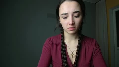 Snapshot of olivia_oliv chatting on January 14, 2025, 3:47 pm Olivia online show from January 14, 2025, 3:47 pm