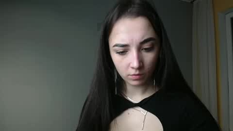 Snapshot of olivia_oliv chatting on January 28, 2025, 7:32 pm Olivia online show from January 28, 2025, 7:32 pm