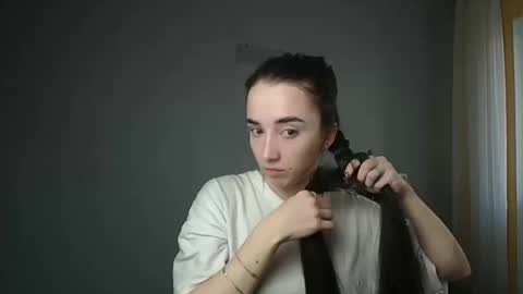 Snapshot of olivia_oliv chatting on January 30, 2025, 8:11 am Olivia online show from January 30, 2025, 8:11 am
