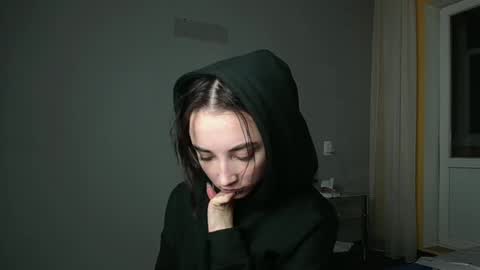 Snapshot of olivia_oliv chatting on February 3, 2025, 7:21 pm Olivia online show from February 3, 2025, 7:21 pm