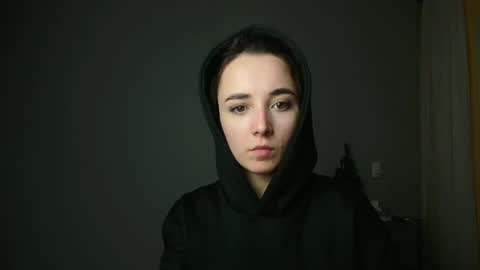 Snapshot of olivia_oliv chatting on February 4, 2025, 9:31 pm Olivia online show from February 4, 2025, 9:31 pm